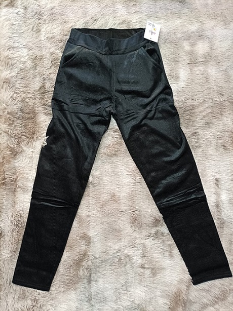 Pantalon05.JFIF